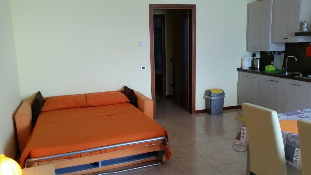 New Apartment Lake 12 Варена Екстериор снимка